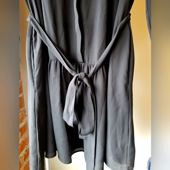 💥Banana Republic💥.Night out Ready! PERFECT addition to any outfit. - Picture 6 of 7